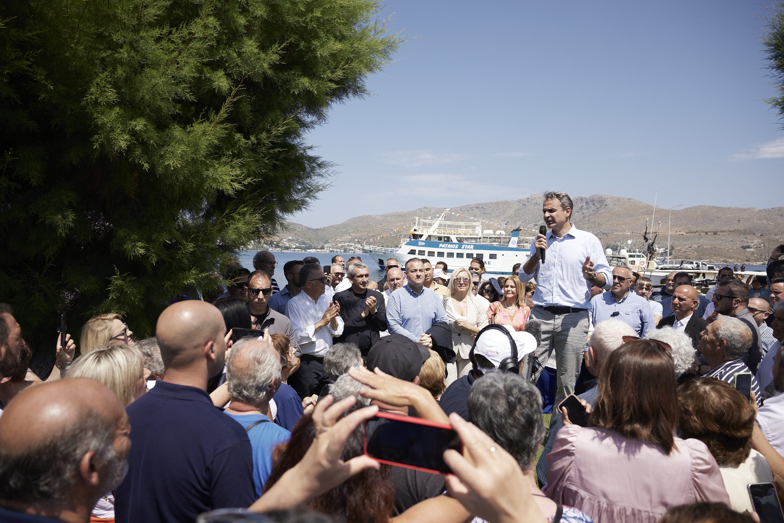 Ο Κυριάκος Μητσοτάκης στη Λέρο (ΑΠΕ-ΜΠΕ)