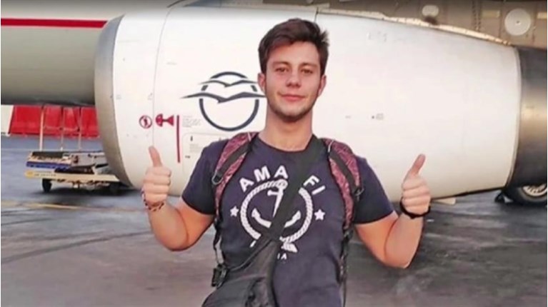 Ο 21χρονος Γεράσιμος, ο μοναδικός επιζών από το πρώτο βαγόνι της μοιραίας αμαξοστοιχίας στα Τέμπη