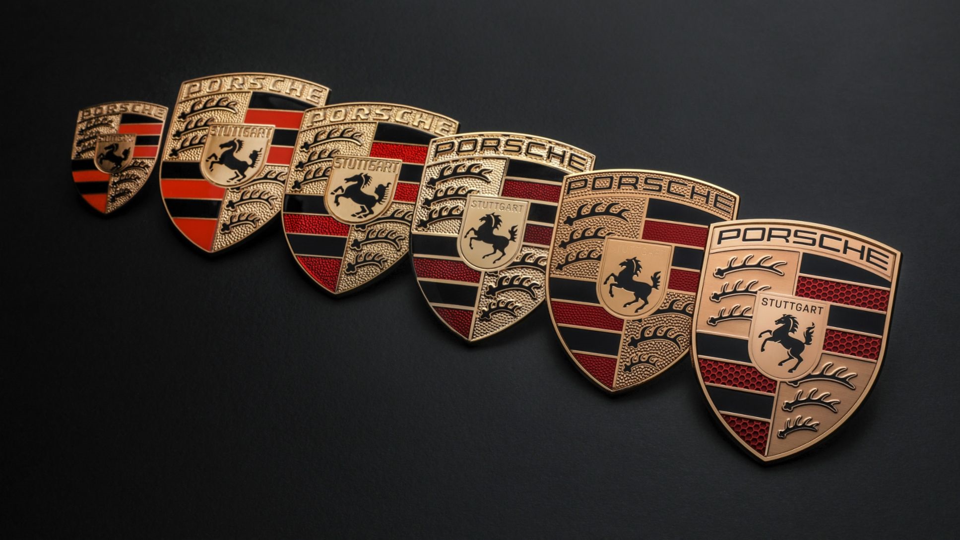 Το εκσυγχρονισμένο έμβλημα της Porsche: Η εξέλιξη ενός θρύλου