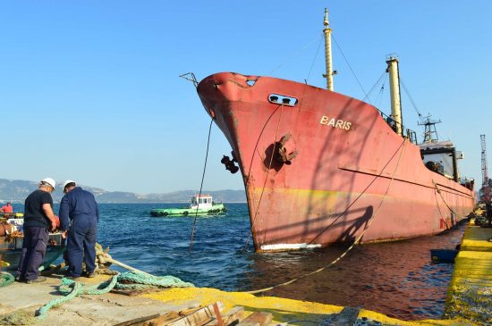 Ο.Λ. Ελευσίνας: Απομακρύνθηκε το πλοίο Baris