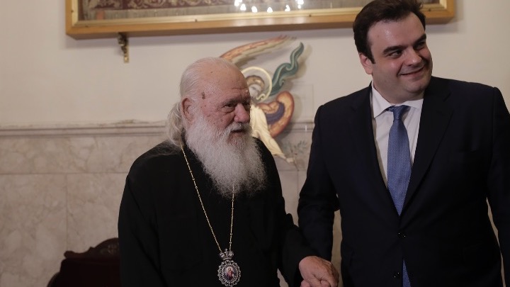 Ο Κυριάκος Πιερρακάκης με τον Αρχιεπίσκοπο Ιερώνυμο