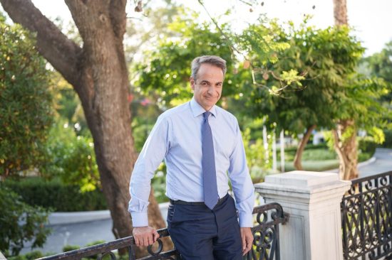 Bloomberg: Ο Μητσοτάκης επιταχύνει τις μεταρρυθμίσεις και η ελληνική κρίση περνάει στην ιστορία
