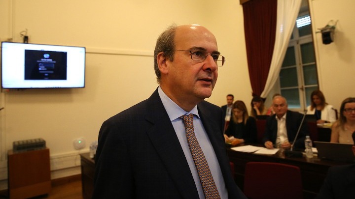 Ο Υπουργός Εθνικής Οικονομίας και Οικονομικών, Κωστής Χατζηδάκης