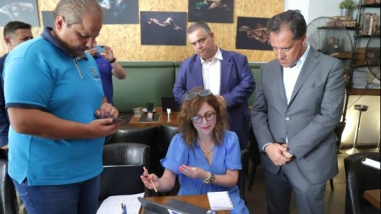 Γεωργιάδης: Αυξάνεται το πρόστιμο της υποδηλωμένης εργασίας στα 10.500 ευρώ