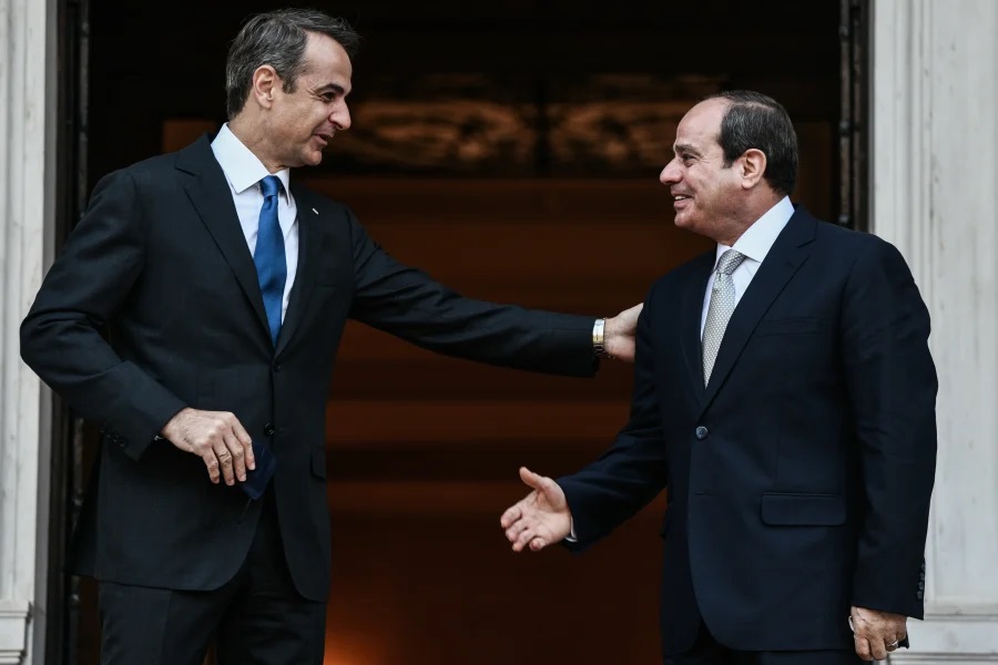 O Πρωθυπουργός Κυριάκος Μητσοτάκης με τον πρόεδρο της Αιγύπτου Αμπντέλ Φατέχ Αλ Σίσι