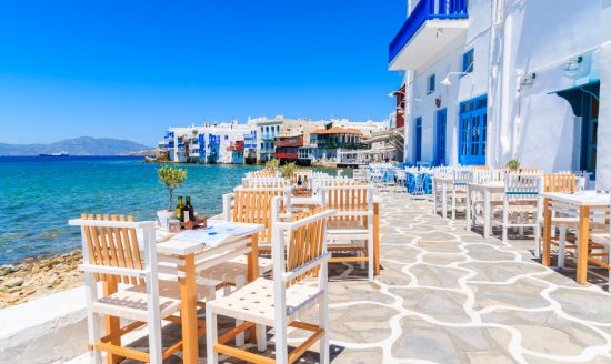 Εθνική Τράπεζα: Έσοδα 21 δισ. από τον τουρισμό το 2023
