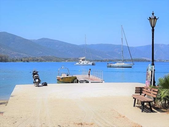 Τοποθέτηση πλωτών προβλητών από το Δημοτικό Λιμενικό Ταμείο Πόρου