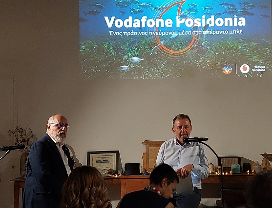 Ο Γιώργος Παπαθεοδώρου, Καθηγητής Περιβαλλοντικής και Γεωλογικής Ωκεανογραφίας στο Τμήμα Γεωλογίας και Κοσμήτορα της Σχολής Φυσικών Επιστημών του Πανεπιστημίου Πατρών και ο Χάρης Μπρουμίδης, CEO Vodafone