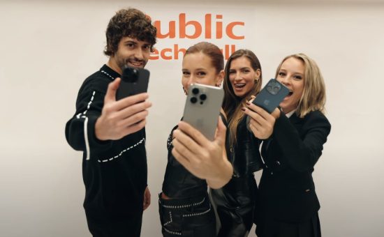 iPhone 15: Τα Public φιλοξένησαν το πρώτο Τech-Walk