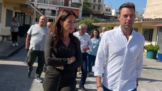 Συνάντηση της υφυπουργού Παιδείας Δ. Μιχαηλίδου με τον Στ. Κασσελάκη
