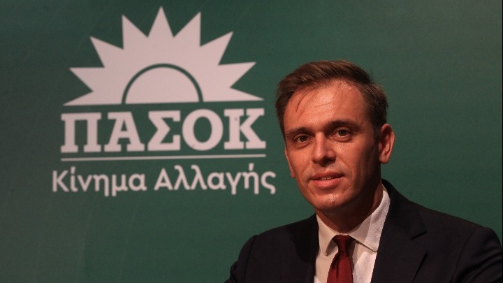 Ο κοινοβουλευτικός εκπρόσωπος του ΠΑΣΟΚ, Δημήτρης Μάντζος