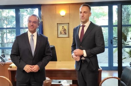 Σταϊκούρας – Zakonjsek: Στο επίκεντρο η σύνδεση της Ελλάδας με τα Δυτικά Βαλκάνια