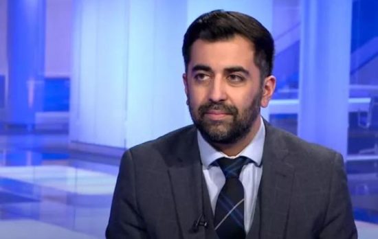Γιουασάφ: Η Σκωτία θα εκδώσει το πρώτο της ομόλογο μέχρι το 2026