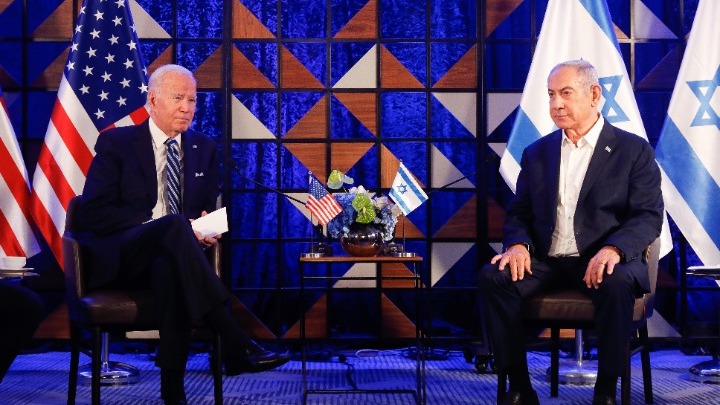 Ο πρόεδρος των ΗΠΑ, Τζο Μπάιντεν με τον Ισραηλινό πρωθυπουργό, Μπενιαμίν Νετανιάχου