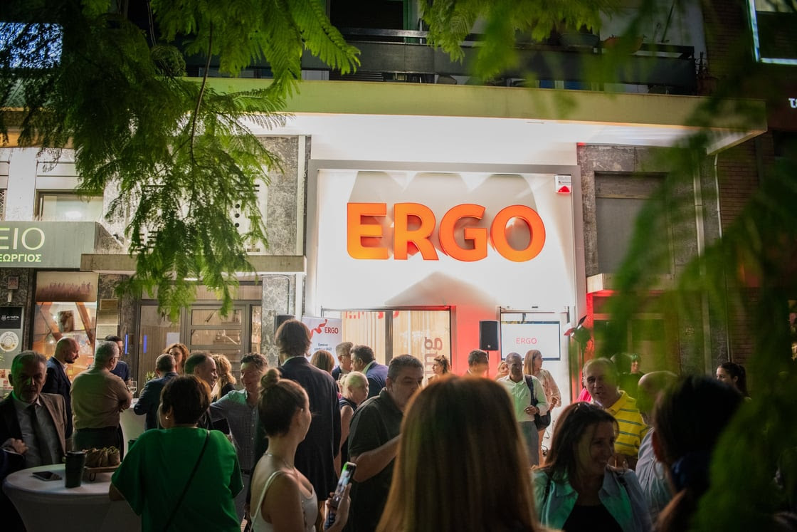 Στιγμιότυπο από τα εγκαίνια του ERGO Store στη Νέα Σμύρνη