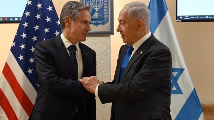 Ο Αμερικανός υπουργός Εξωτερικών, Άντονι Μπλίνκεν με τον πρωθυπουργό του Ισραήλ, Μπενιαμίν Νετανιάχου
