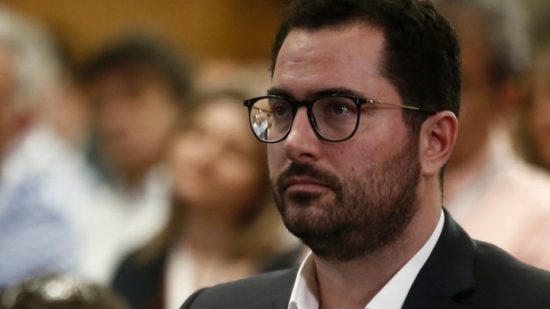 Σπυρόπουλος: Η κυβέρνηση περιορίζεται σε ρόλο παρατηρητή της ακρίβειας
