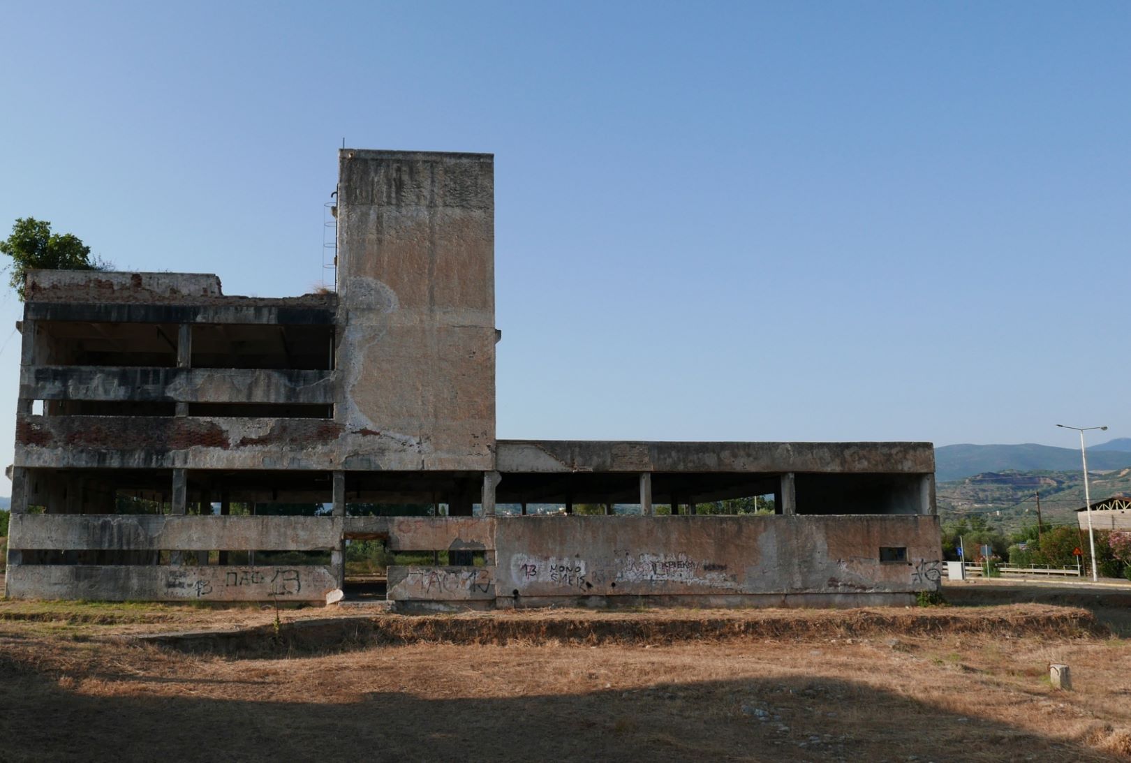 Η υφιστάμενη κατάσταση του πρώην εργοστασίου ΧΥΜΟΦΙΞ