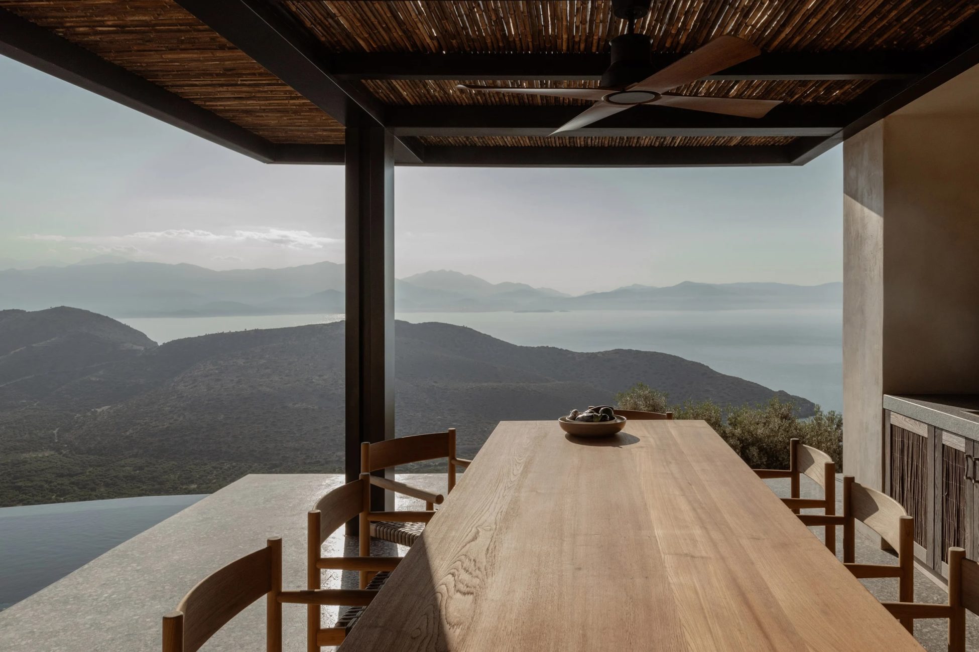 Lofos House by Block722