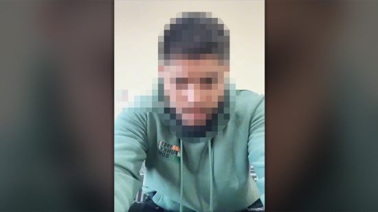 Τα «γυρίζει» ο Ρομά που απειλούσε να σκοτώσει αστυνομικούς και Έλληνες – «Ζητώ συγγνώμη»