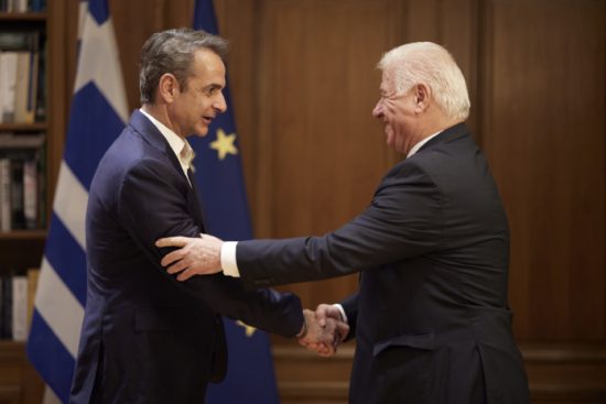 Το αναπτυξιακό πρόγραμμα για το Ιόνιο στη συνάντηση Μητσοτάκη με τον νεοεκλεγέντα περιφερειάρχη Γιάννη Τρεπεκλή