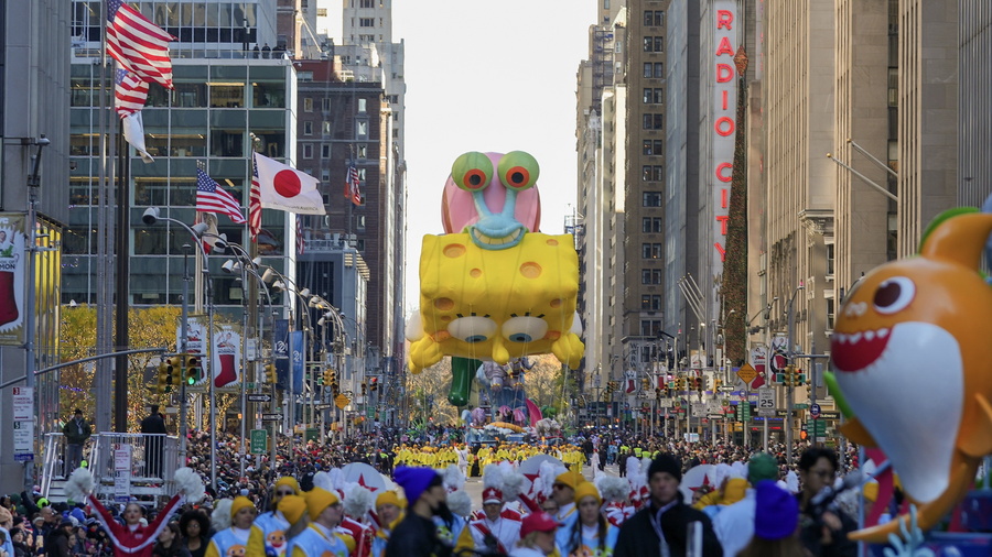 Thanksgiving: Η εντυπωσιακή παρέλαση στη Νέα Υόρκη (photos-video)