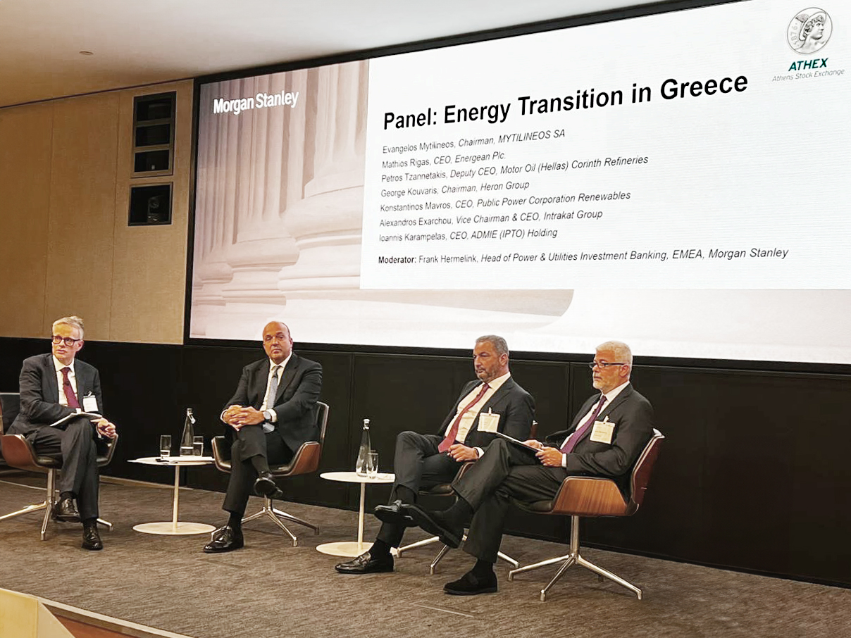 O Αλέξανδρος Εξάρχου (δεύτερος από δεξιά) στο πλαίσιο του Greek Investment Conference της Morgan Stanley και του Χρηματιστηρίου Αθηνών που πραγματοποιήθηκε στο Λονδίνο.