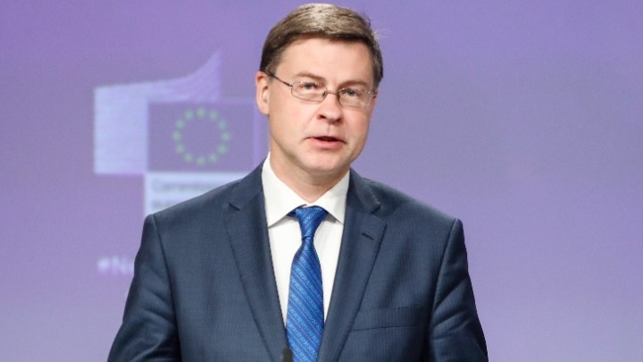 Ο αντιπρόεδρος της Ευρωπαϊκής Επιτροπής, Βάλντις Ντομπρόβσκις
