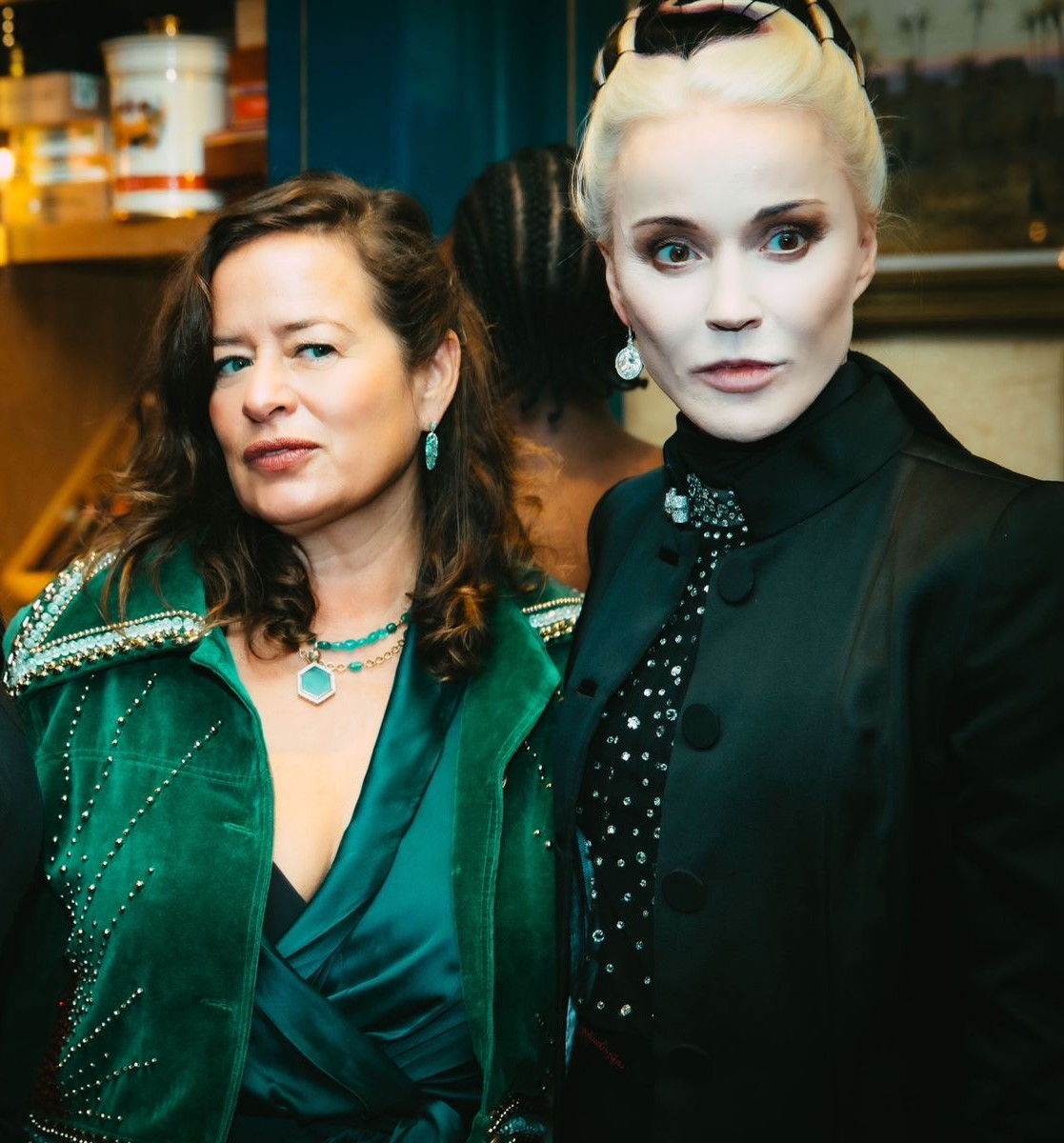 JADE JAGGER, DAPHNE GUINNESS