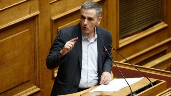 Τσακαλώτος: Χρειαζόμαστε ένα αναπτυξιακό κράτος και όχι το επιτελικό κράτος της ΝΔ