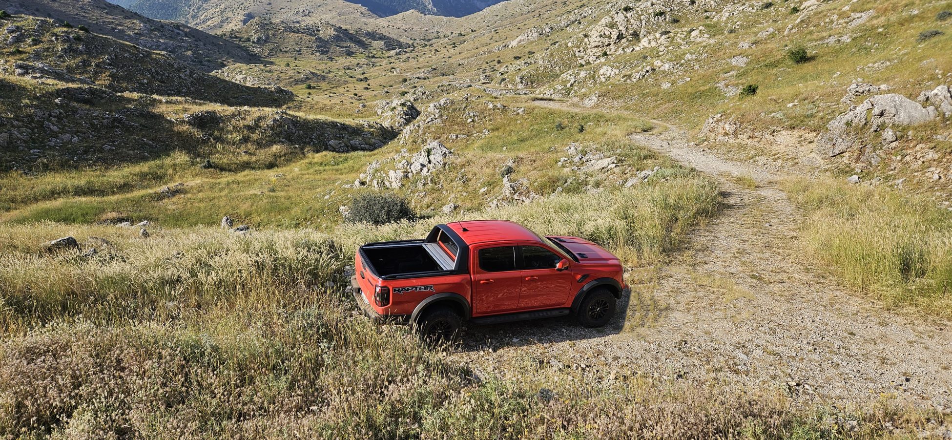Ford Ranger Raptor στα βουνά