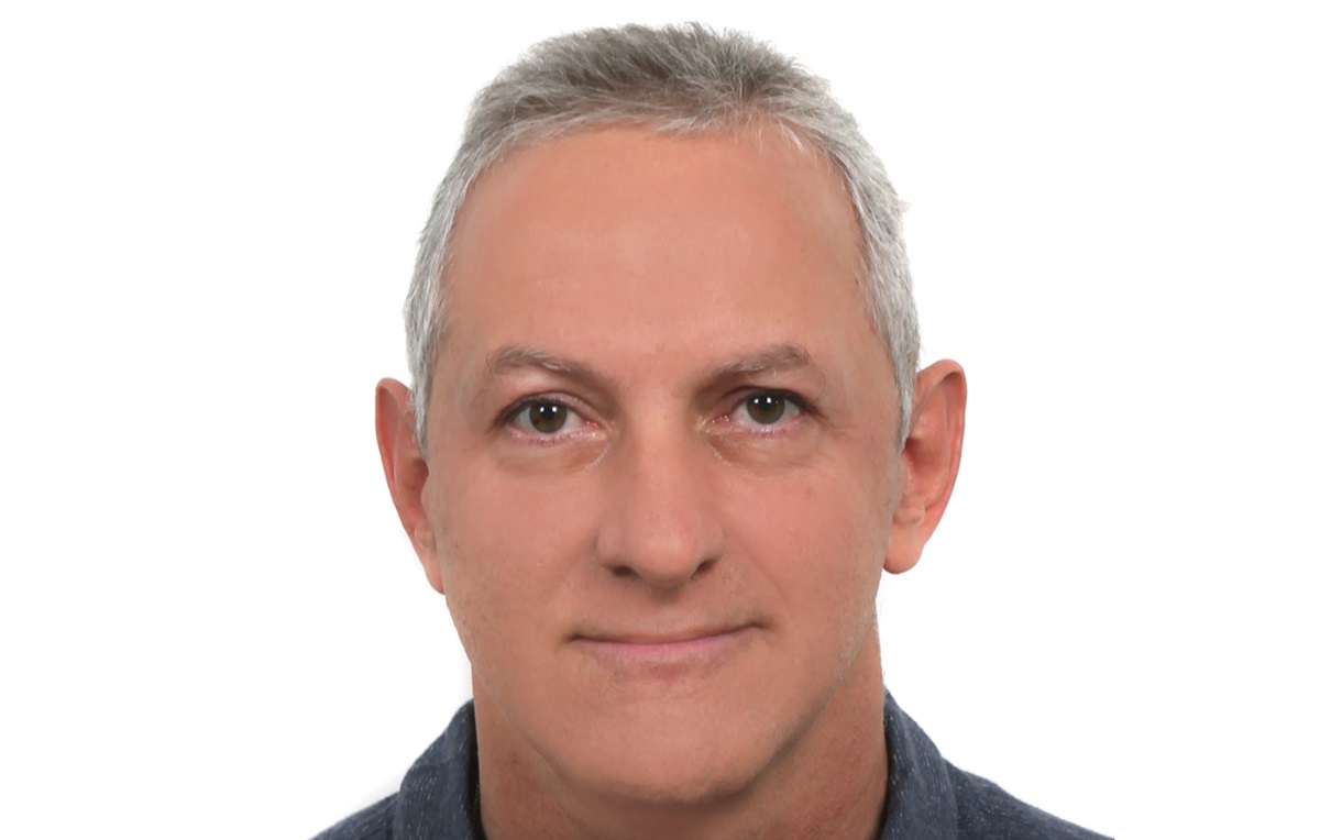 Νίκος Βιάζης, γαστρεντερολόγος, συντονιστής διευθυντής της Γαστρεντερολογικής Κλινικής του νοσοκομείου «Ευαγγελισμός», πρόεδρος της Ελληνικής Ομάδας μελέτης ΙΦΝΕ (ΕΟΜΙΦΝΕ)