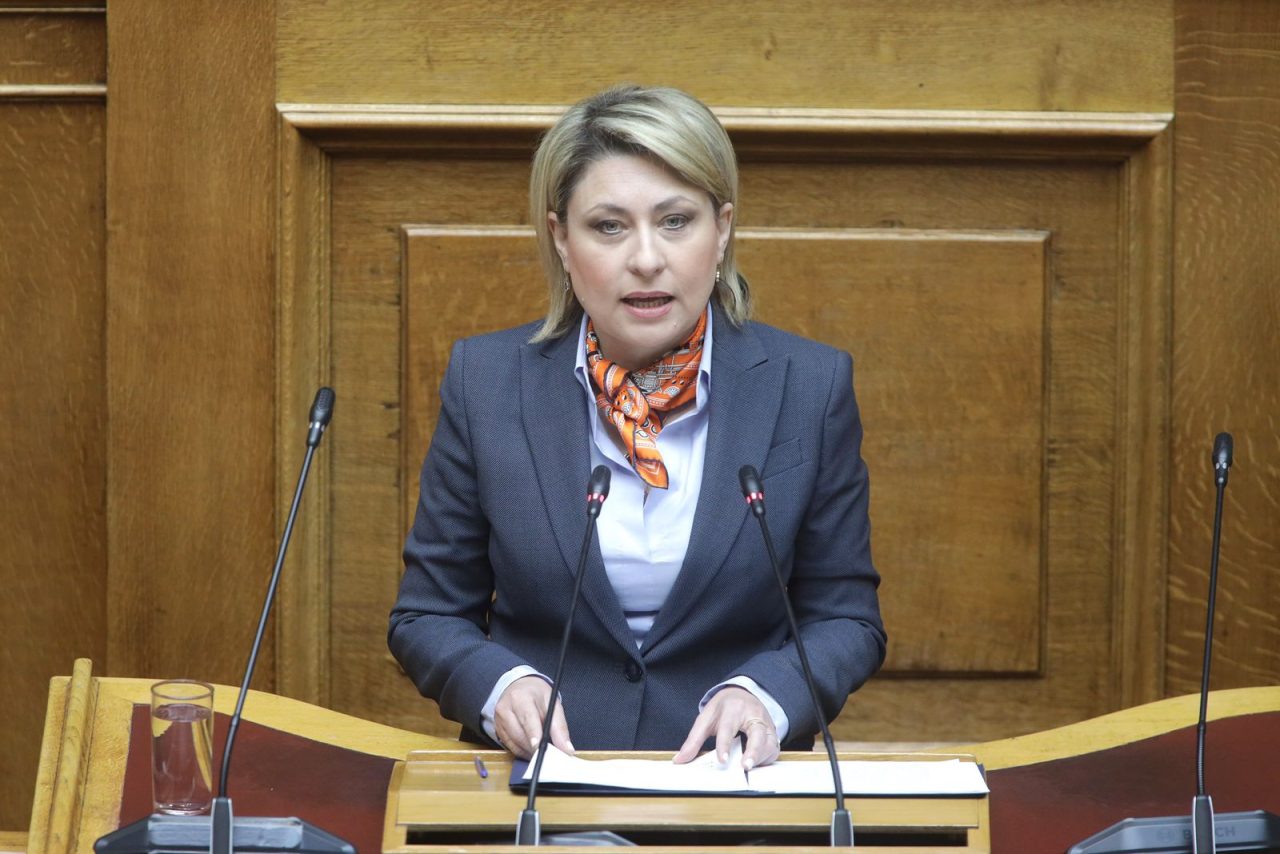 Η Χριστίνα Αλεξοπούλου, Υφυπουργός Υποδομών και Μεταφορών αρμόδια για τις Μεταφορές