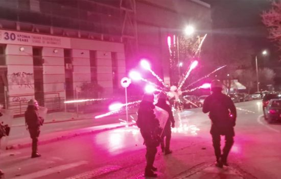 Θεσσαλονίκη: Επεισόδια μετά την πορεία των αναρχικών (Φωτό)