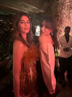 Η Σηλια Κριθαριώτη με την Kaia Gerber, που μοιάζει εξαιρετικά στην μαμά της Cindy Crawford, του πανέμορφου μοντέλου της δεκαετίας 80-90