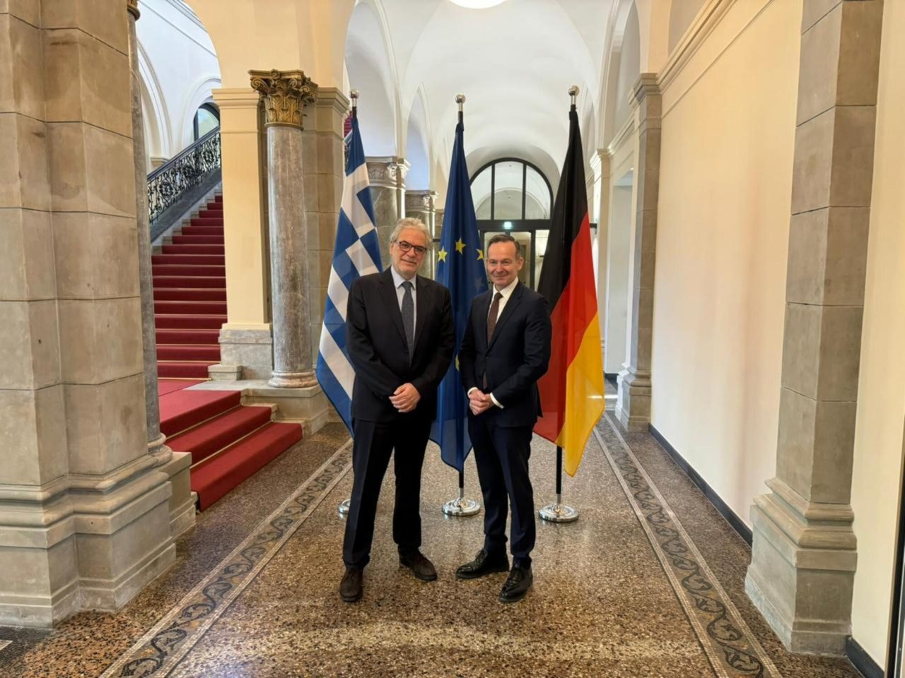 Ο Υπουργός Ναυτιλίας και Νησιωτικής Πολιτικής Χρήστος Στυλιανίδης και ο Υπουργός Ψηφιακής Διακυβέρνησης και Μεταφορών της Γερμανίας Δρ. Volker Wissing
