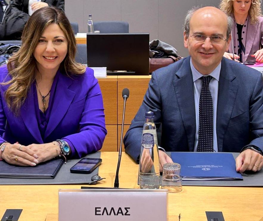 Ο Υπουργός Εθνικής Οικονομίας και Οικονομικών, Κωστής Χατζηδάκης και η Υπουργός Κοινωνικής Συνοχής και Οικογένειας, Σοφία Ζαχαράκη, στις συνεδριάσεις του Eurogroup και ECOFIN στις Βρυξέλλες