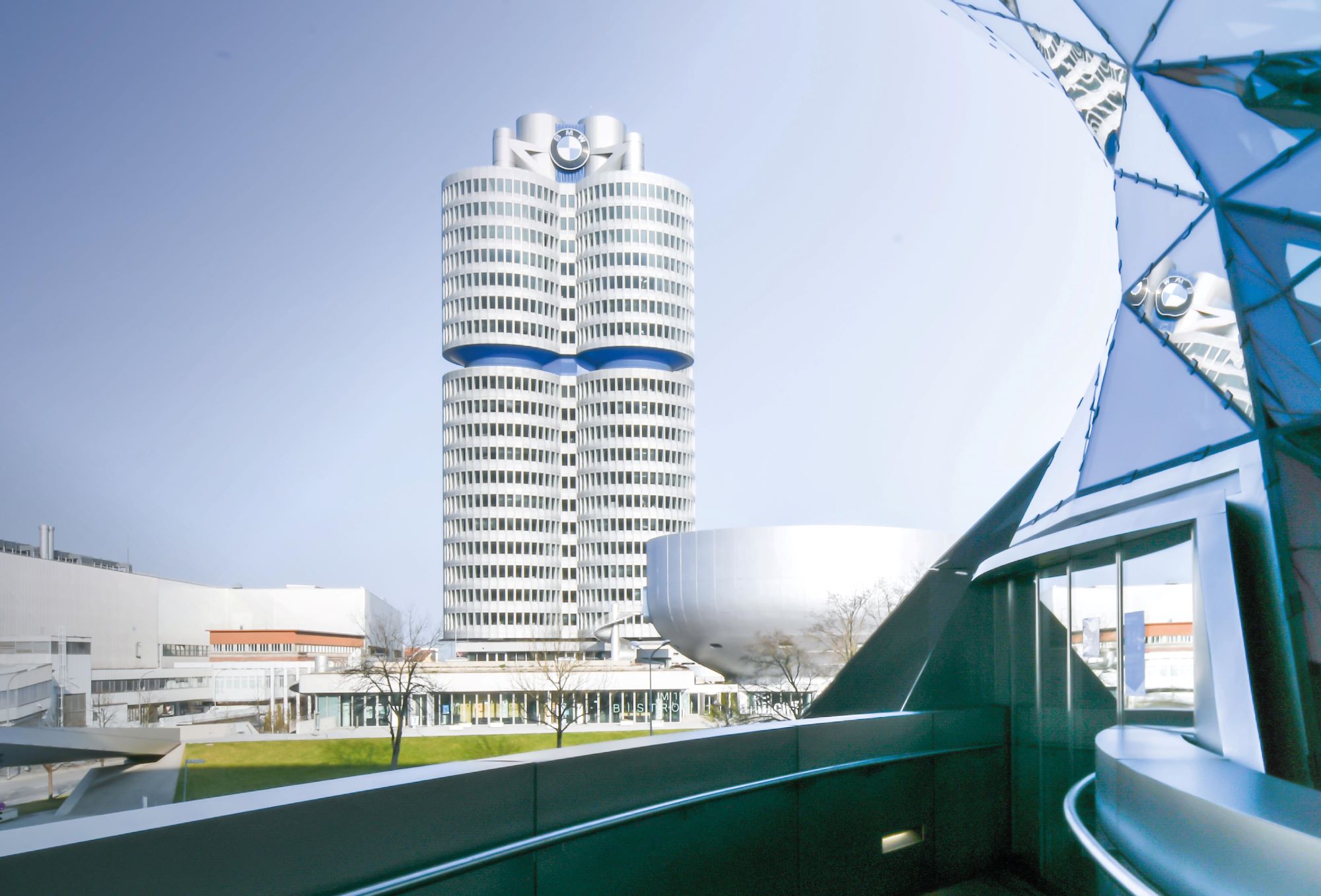 BMW Group: Έσοδα 155 δισ. το 2023!