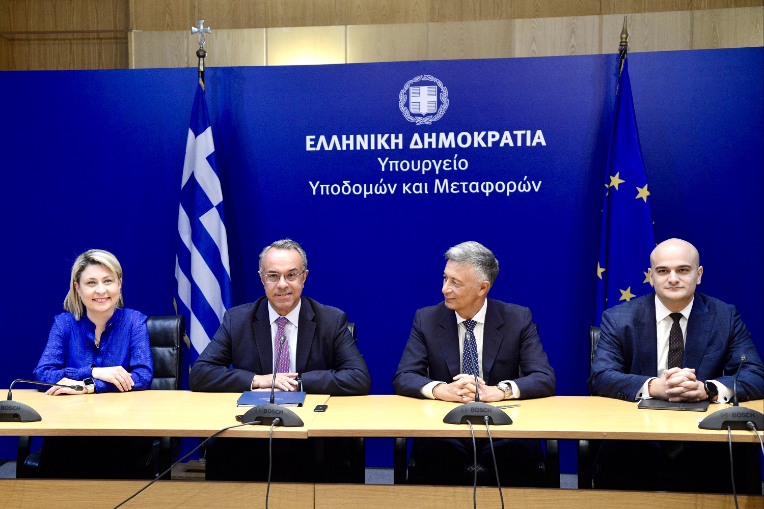 Υπογραφή σύμβασης για την προμήθεια 200 νέων λεωφορείων φυσικού αερίου