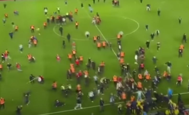 Σοβαρά επεισόδια μετά τον ποδοσφαιρικό αγώνα Τραμπζονσπόρ - Φενερμπαχτσέ