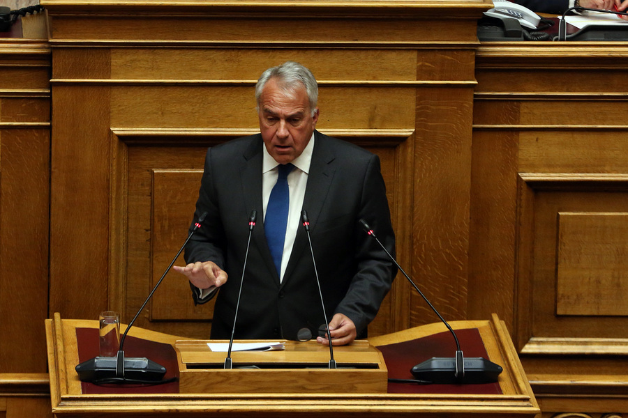 Ο υπουργός Επικρατείας Μάκης Βορίδης μιλά στη Βουλή