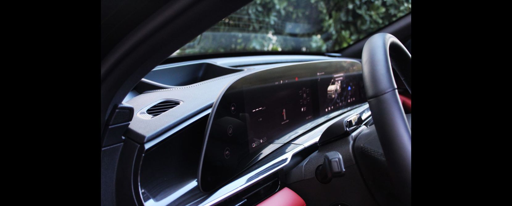 OMODA 9 SHS-P: Ολιστική ψηφιακή εμπειρία