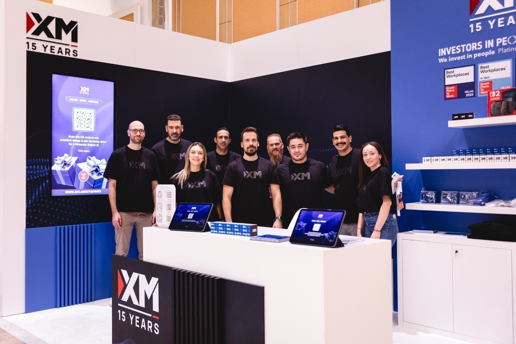 Πώς η XM αξιοποιεί την τεχνητή νοημοσύνη για να μετασχηματίσει την εργασία