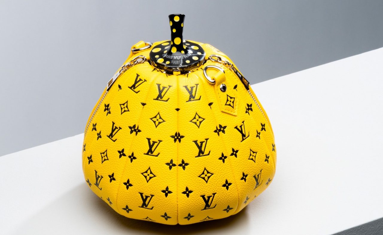 Η τσάντα Pumpkin της Γιαγιόι Κουσάμα για την Louis Vuitton