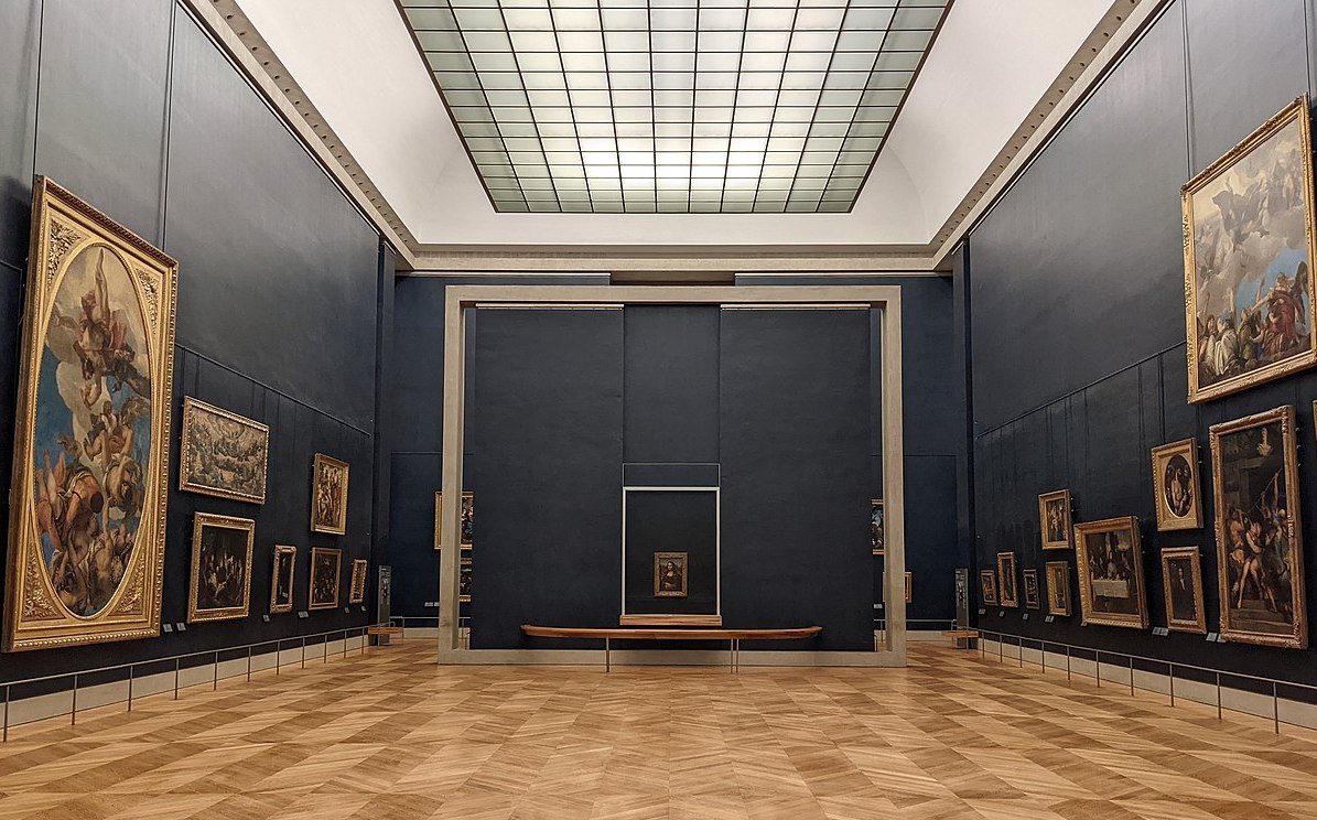 Η αίθουσα της Μόνα Λίζα και των μεγάλων ζωγράφων της Αναγέννησης μετά την ανακαίνιση του 2019