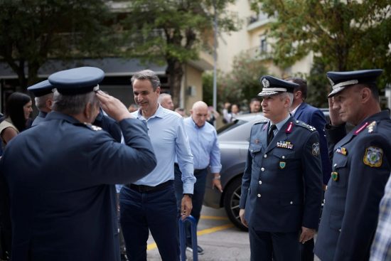 Μητσοτάκης: Εγκαινίασε το νεοσύστατο γραφείο ενδοοικογενειακής βίας στη Χαριλάου