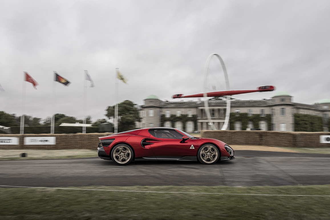 Η Alfa Romeo 33 Stradale στο Goodwood Festival of Speed!