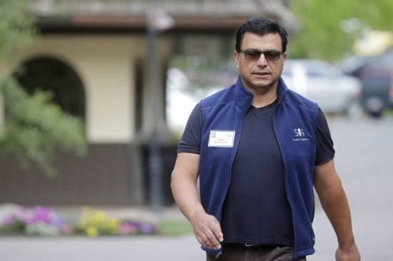 Omid Kordestani: Ο πρώην πρόεδρος της Twitter μήνυσε τo Χ του Elon Musk για 20 εκατ. δολάρια σε μετοχές