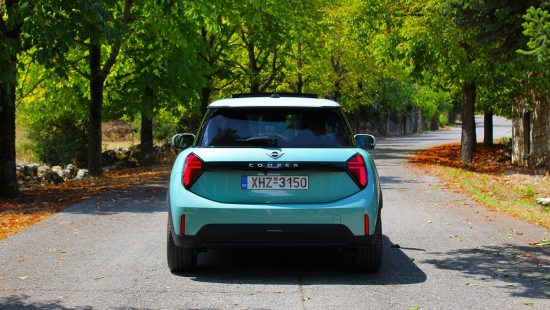 Στην ορεινή Αρκαδία με το νέο Mini Cooper C