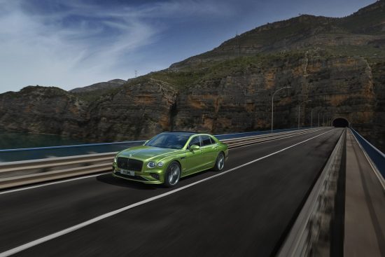Η πιο ισχυρή Bentley όλων των εποχών (video)